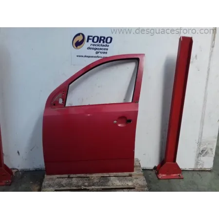 Puerta Delantera Izquierda OPEL ASTRA H 2004 5 Puertas Roja | Desguaces Foro