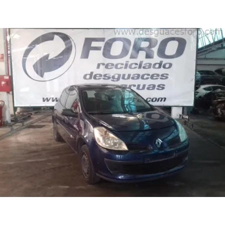 Despiece Renault Clio III 3 puertas azul oscuro 🚗 | Desguaces Foro