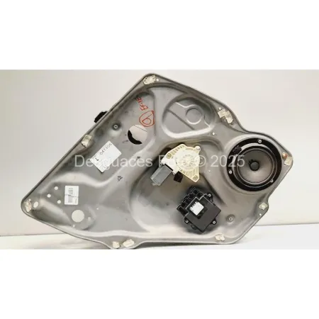 A1697301579 Elevalunas (plafón) Trasero Izquierdo MERCEDES BENZ CLASE B W245