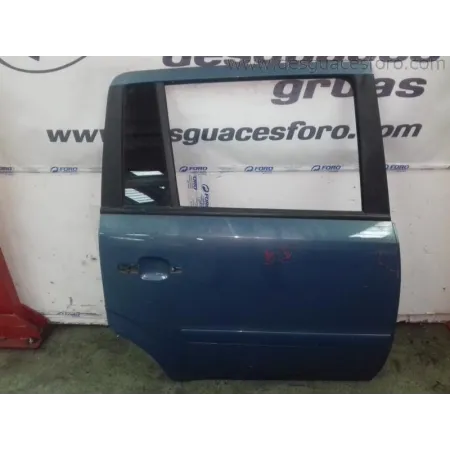 Puerta Trasera Derecha Opel Zafira B Azul (Pequeño Golpe)
