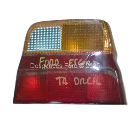 Piloto Trasero Derecho FORD ESCORT