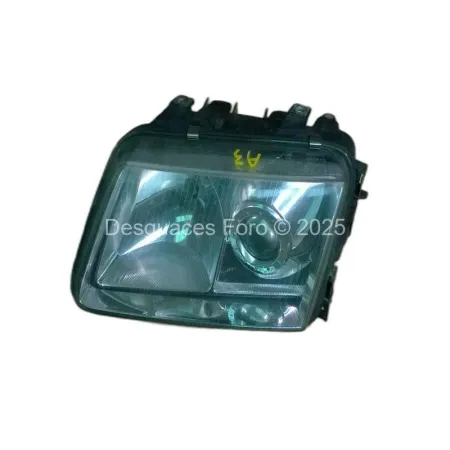 Faro Delantero Izquierdo AUDI A3 (patilla rota)