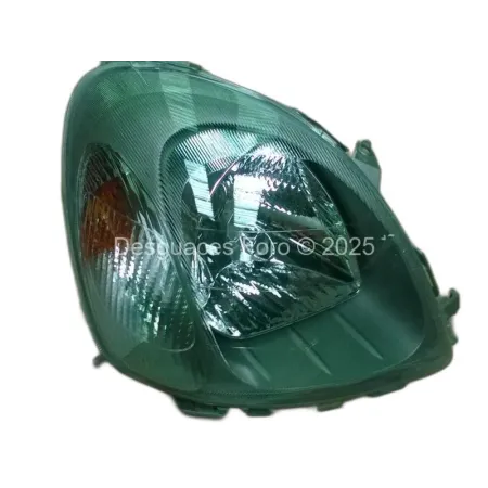 Faro Delantero Derecho TOYOTA YARIS (nuevo)