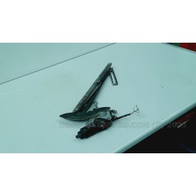 Elevalunas Delantero Derecho DAIHATSU FEROZA | Desguaces Foro