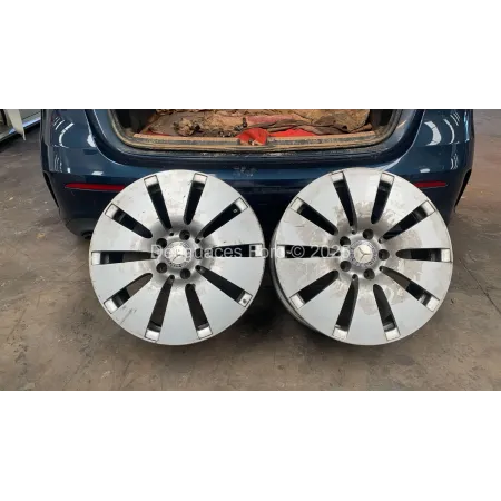 2 Llantas Mercedes 17