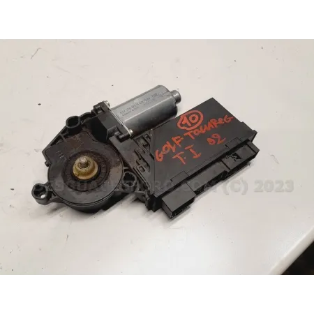 0130821765 Motor de Elevalunas Trasero Izquierdo Volkswagen Touareg 2002