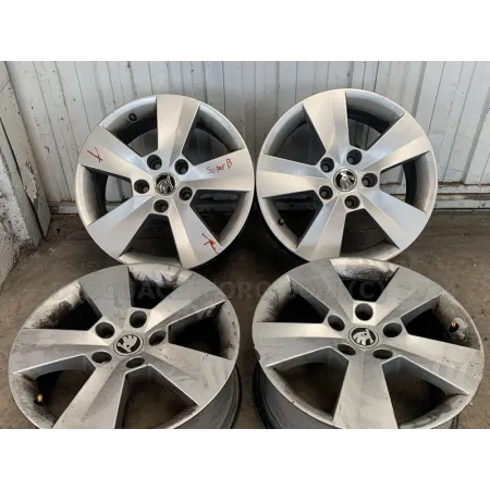 Juego de 4 Llantas Skoda 16 Pulgadas 5X112 6,5J16 Et41