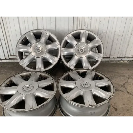 Juego de Llantas RENAULT 16 Pulgadas 5X114,3 7Jx16 ET47 | Desguaces Foro