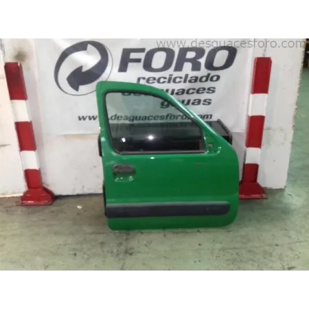 Puerta Delantera Derecha RENAULT KANGOO Verde | Desguaces Foro