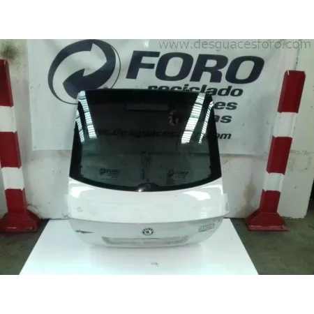 Portón Trasero SKODA OCTAVIA RS Blanco (con alerón) | Desguaces Foro