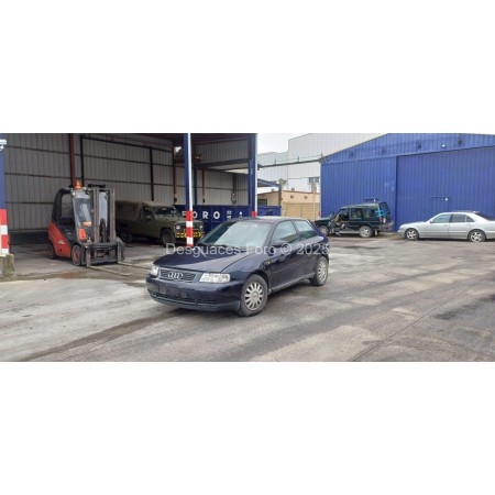 Despiece AUDI A3 8L 1.8 i  - Imagen del coche