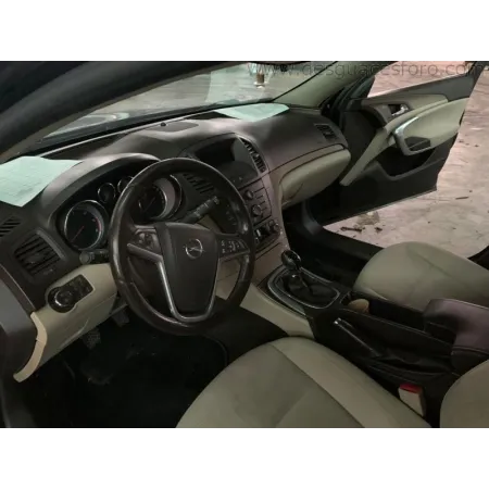 Comprar Despiece Opel Insignia 4 puertas gris | Desguaces Foro