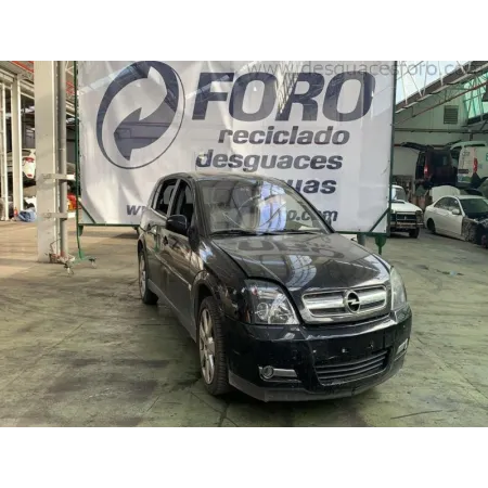 Comprar Despiece Opel Signum 5 puertas negro | Desguaces Foro