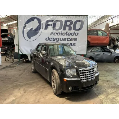 Comprar Despiece Chrysler 300c 4 puertas negro | Desguaces Foro