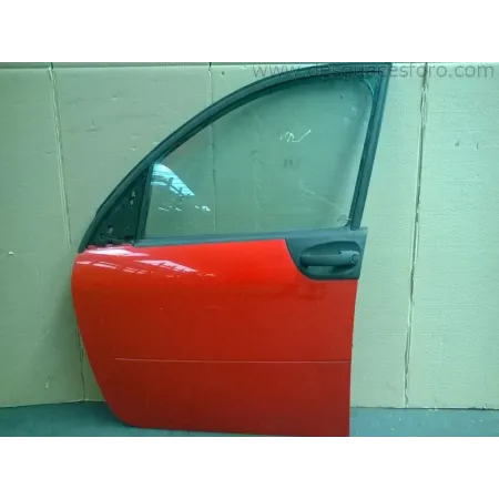 Puerta Delantera Izquierda SMART FORFOUR Rojo | Desguaces Foro