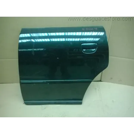 Puerta Trasera Izquierda Audi A4 2001 Negra (Familiar) 2001