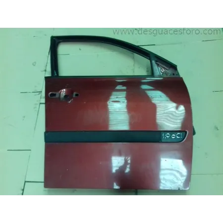 Puerta Delantera Derecha RENAULT MEGANE II 5 Puertas Granate | Desguaces Foro