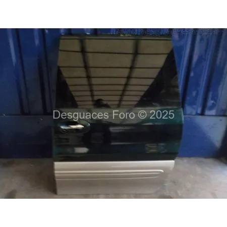 Puerta Lateral Izquierda KIA CARNIVAL Verde y Gris