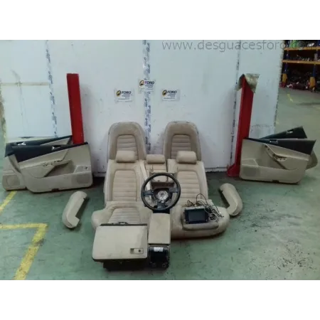 Juego de Asientos En Cuero Volkswagen Passat 2006 | Desguaces Foro