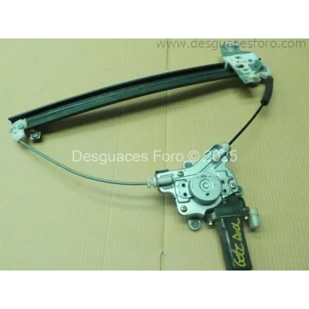 Elevalunas Delantero Derecho Eléctrico HYUNDAI GETZ 3 Puertas