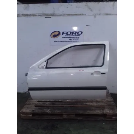 Puerta Delantera Izquierda VOLKSWAGEN GOLF MK3 5 Puertas Blanca (elevalunas manual) | Desguaces Foro