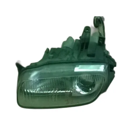 Comprar Faro Delantero Izquierdo Mazda 323F | Desguaces Foro