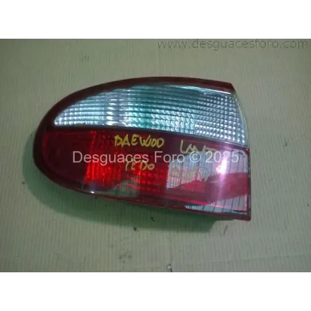 Piloto trasero izquierdo aleta Daewoo Lanos