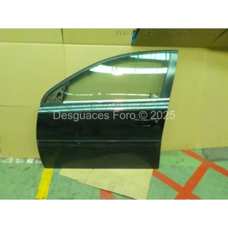 Puerta Delantera Izquierda OPEL VECTRA C Negra