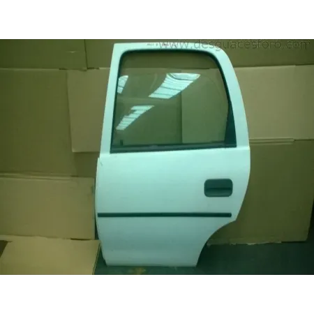 Puerta Trasera Izquierda OPEL CORSA B Blanca | Desguaces Foro
