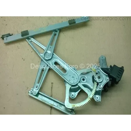 Elevalunas Delantero Derecho Toyota Auris 5 Puertas