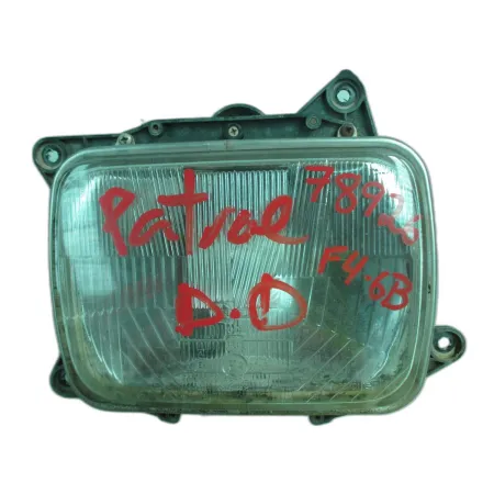 FARO DELANTERO DERECHO NISSAN PATROL (EJERCITO)
