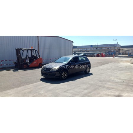 Despiece OPEL ASTRA H 1.4 i  - Imagen del coche