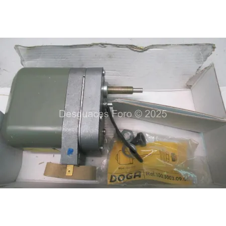 Motor De Limpiaparabrisas Doga 113.9008.3B.17 24V Tractor
