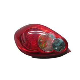 [81550-0H020] Piloto Trasero Derecho Toyota Aygo 2007