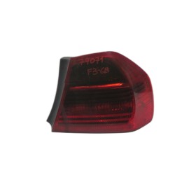 [693745805] Piloto Trasero Derecho Bmw E-90 320D 2005