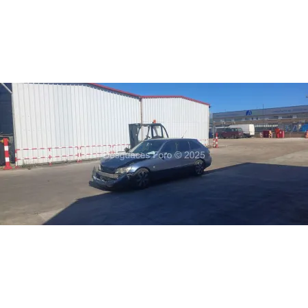 Despiece LEXUS IS200