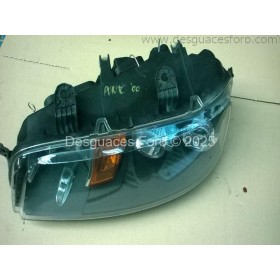 Faro delantero izquierdo Fiat Punto 