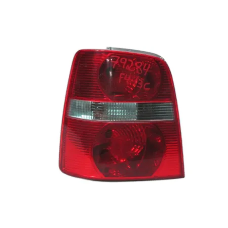 PILOTO TRASERO IZQUIERDO VOLKSWAGEN TOURAN