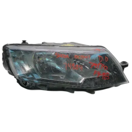 [5E1941018] Faro Delantero Derecho Skoda Octavia III 2013