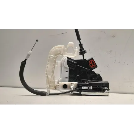 Cerradura De Puerta Lateral Derecha Kia Carens 2018