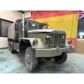 Kaiser-Jeep M35A2 en Venta | Camión Militar Clásico Restaurado