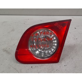 PILOTO TRASERO DERECHO (PORTÓN) VOLKSWAGEN PASSAT