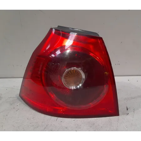 PILOTO TRASERO IZQUIERDO VOLKSWAGEN GOLF V