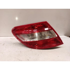 204 820 01 64 L PILOTO TRASERO IZQUIERDO MERCEDES BENZ W204 C200