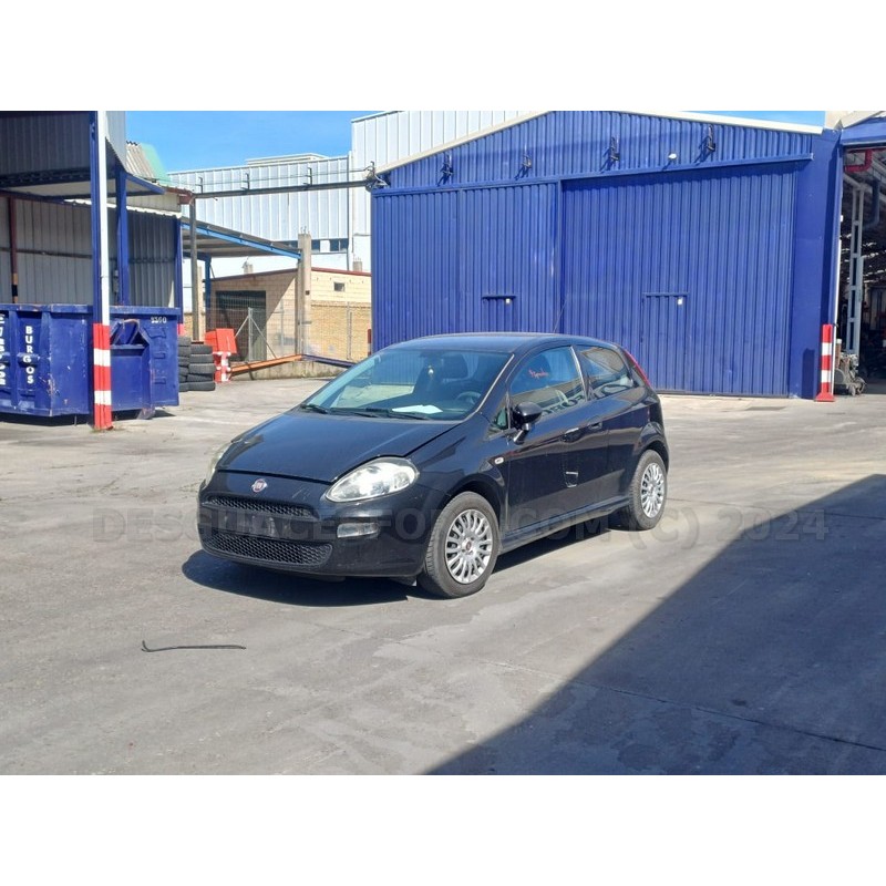 Despiece Fiat Punto III 1.2 i 67 CV 231936KM  - Imagen del coche