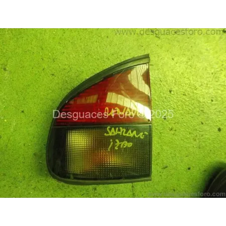 Piloto trasero izquierdo Renault Safrane
