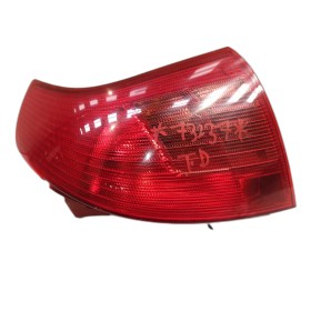 PILOTO TRASERO DERECHO SUZUKI SWIFT