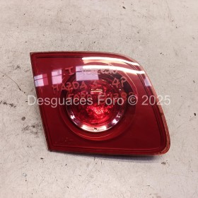 PILOTO TRASERO IZQUIERDO (PORTÓN) MAZDA 3