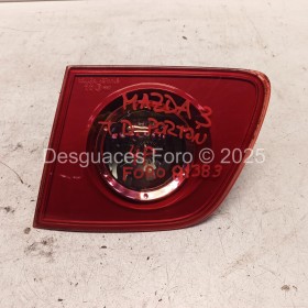 7440 PILOTO TRASERO DERECHO (PORTÓN) MAZDA 3