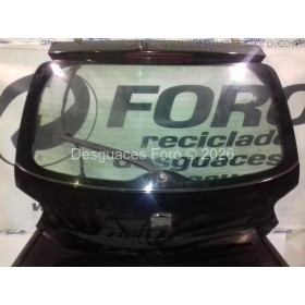 Portón trasero Seat Ibiza 6J. 5 puertas. negro (con 3º luz de freno. motor de limpia y cerradura de portón)